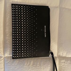 Michael Kors wristlet